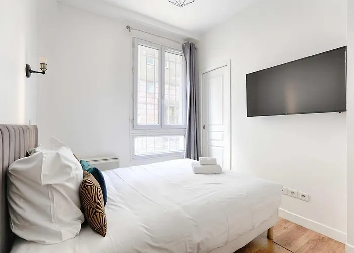 2br Montmartre Chapelle Apartman Párizs