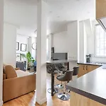 2br Montmartre Chapelle *