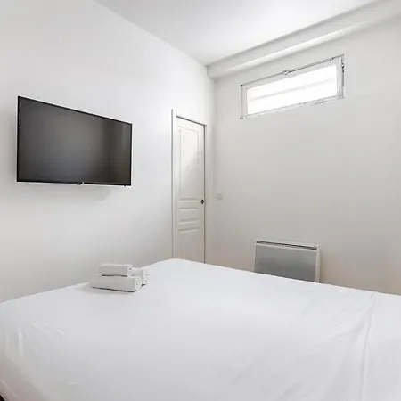 2br Montmartre Chapelle Apartmán