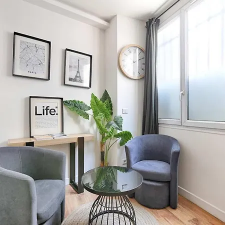 2br Montmartre Chapelle *